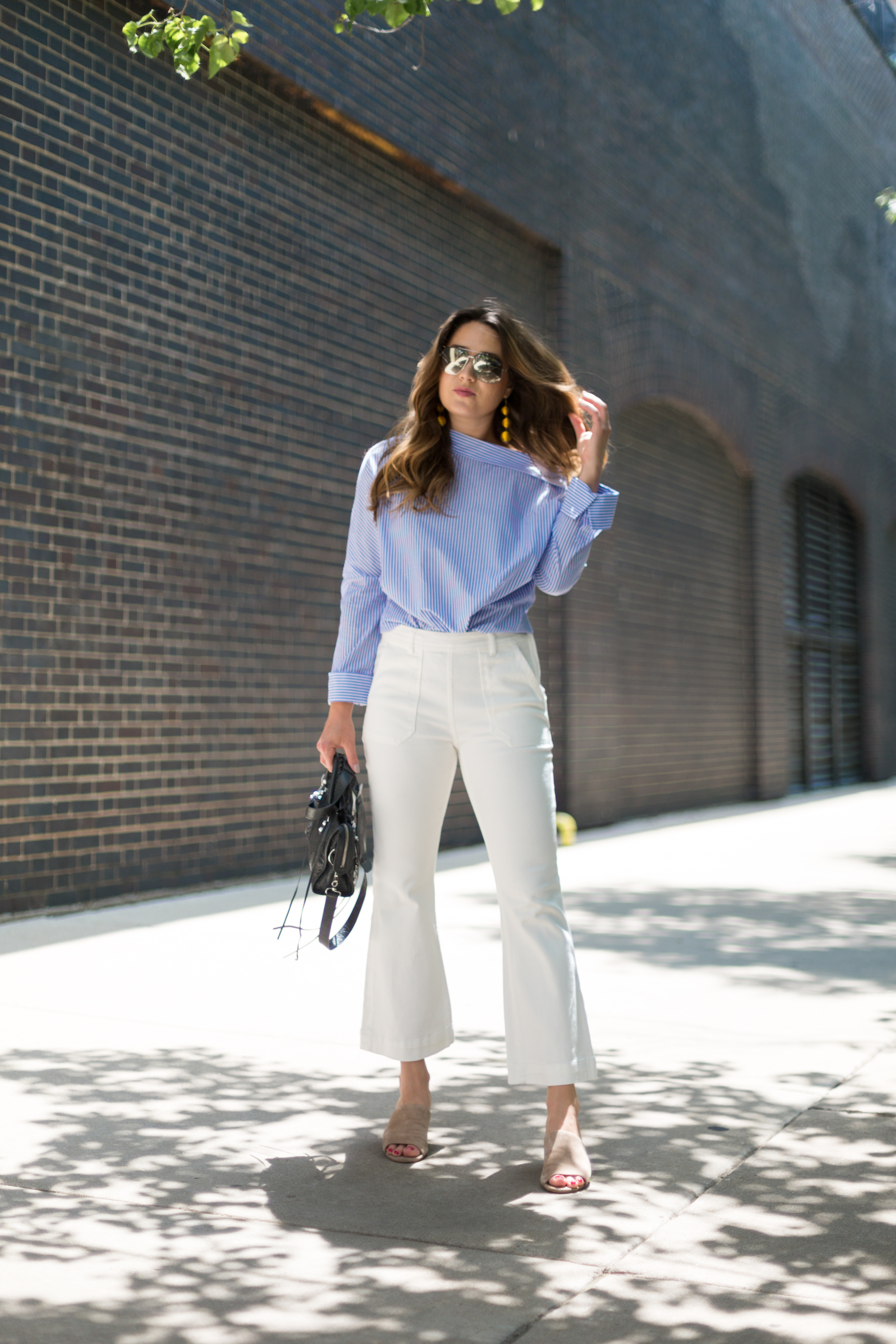 who-what-wear-striped-top-target-white-jeans-outfit-of-the-day