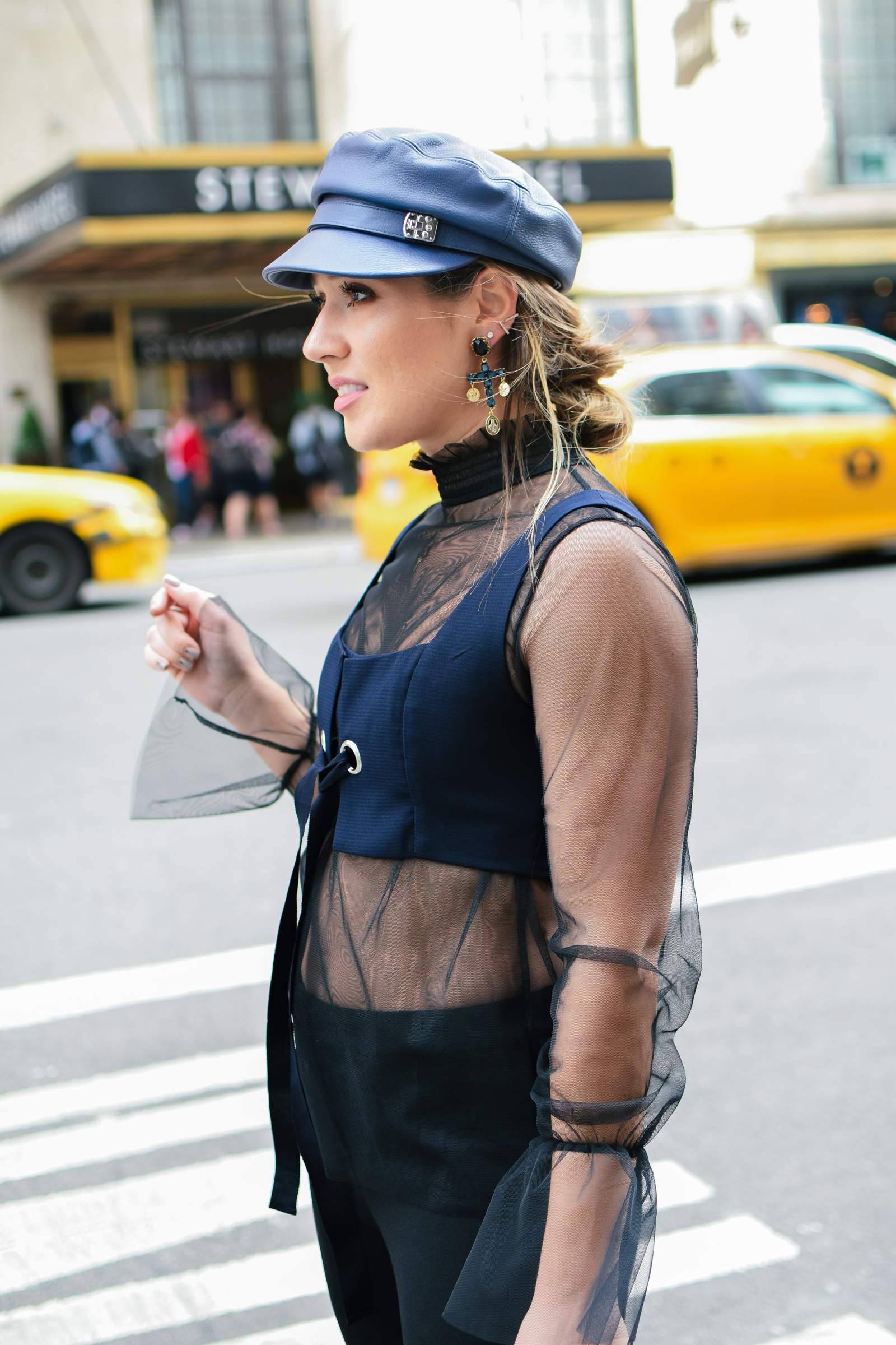 navy-hat-outfit-beret-new-york-fashion-week-streetstyle-look-nyfw-cross-earrings-statement