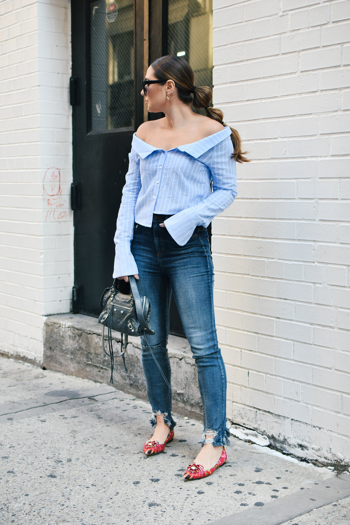 tobi-off-shoulder-striped-top-jeans-outfit