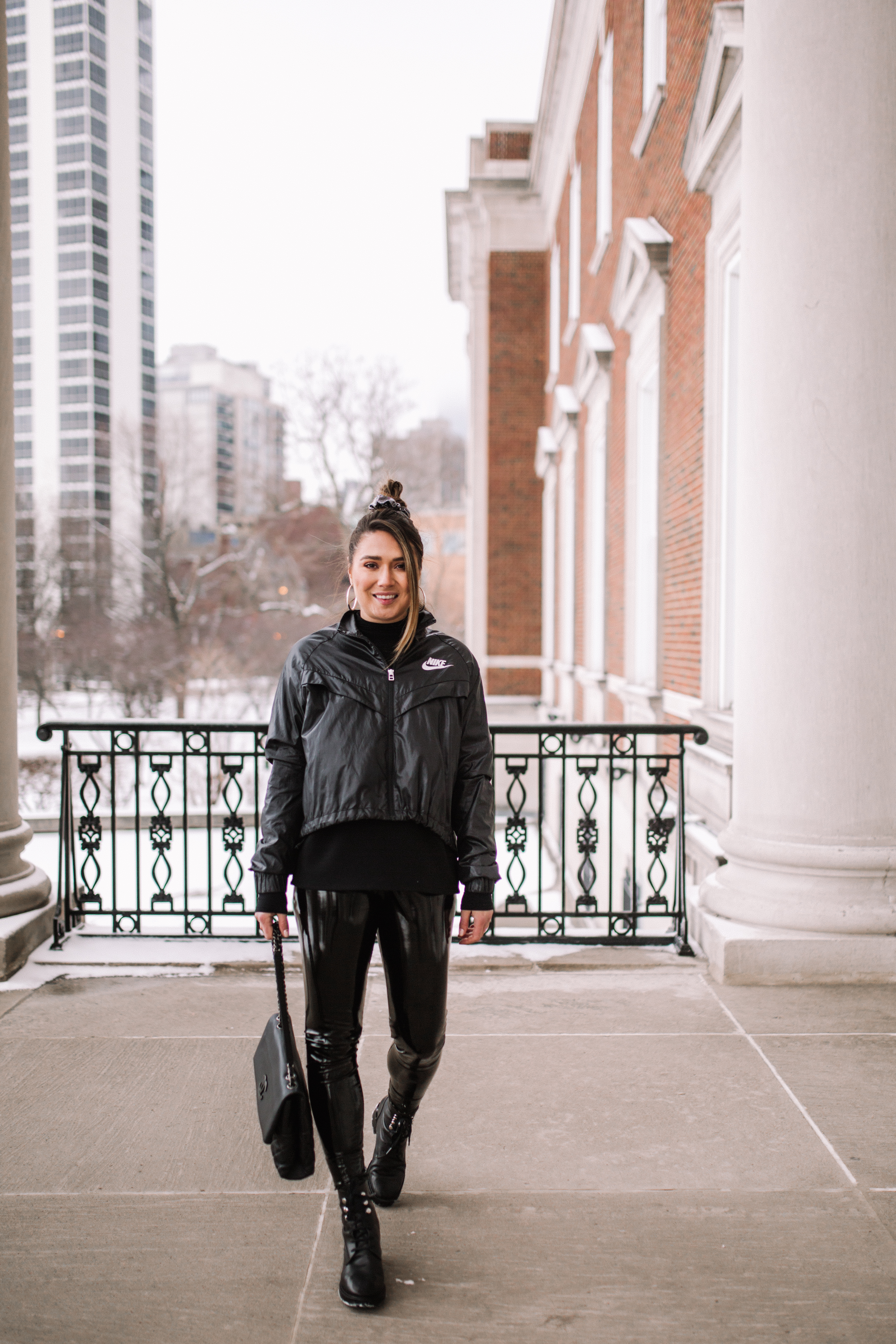 cool-girl-nike-outfit-commando-patenet-leather-legging-combat-boot-all-black-layers-nike-windbreaker