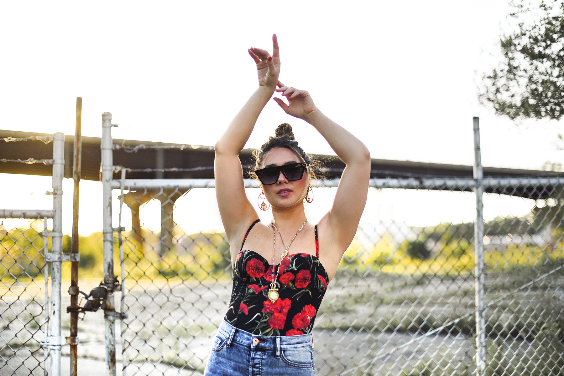 dolce-gabbana-swimsuit-styled-as-bodysuit-with-jeans-outfit-girl-street-style-summer-fashion-outfit-idea