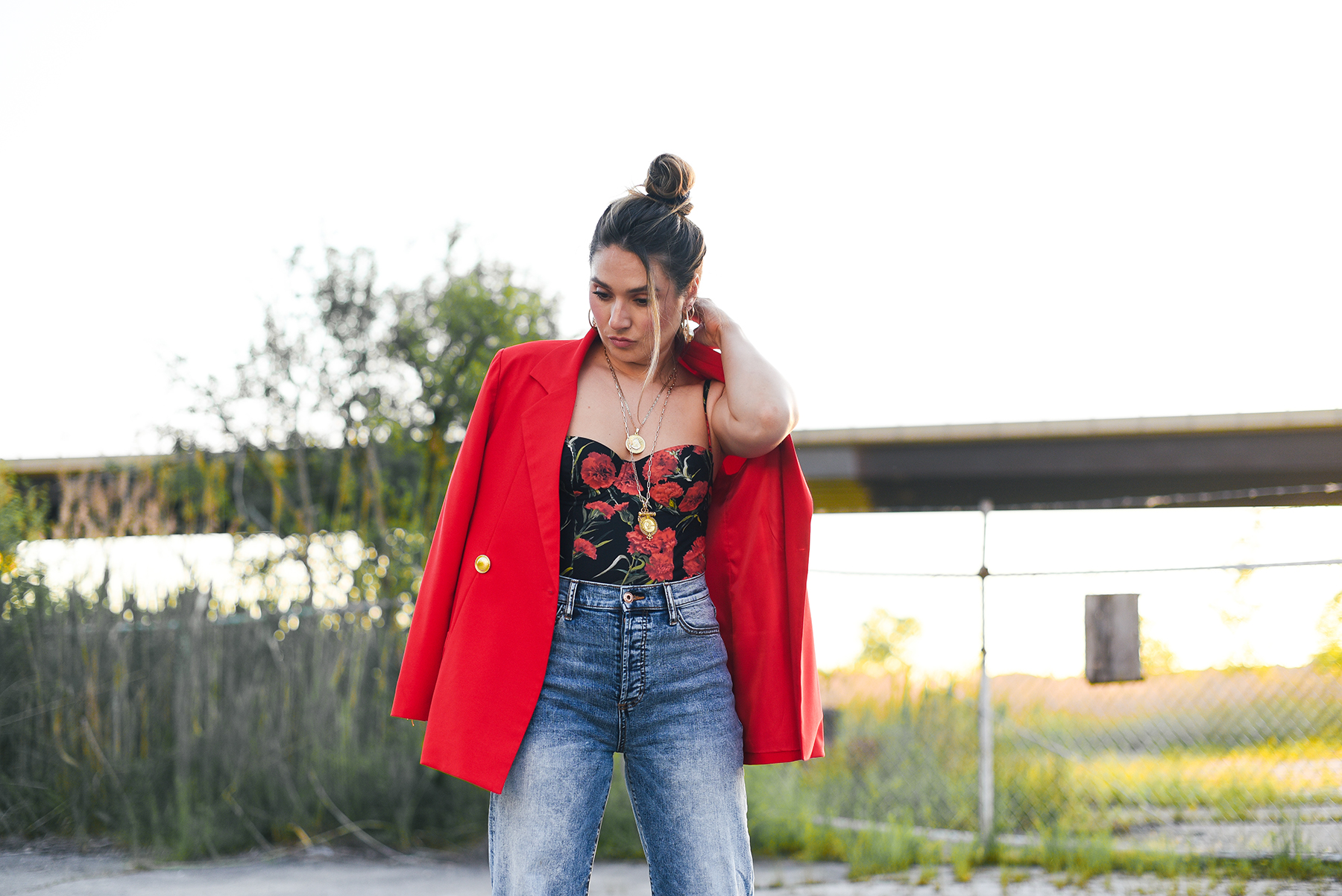 dolce-gabbana-swimsuit-styled-as-bodysuit-with-jeans-outfit-girl-street-style-summer-fashion-outfit-idea