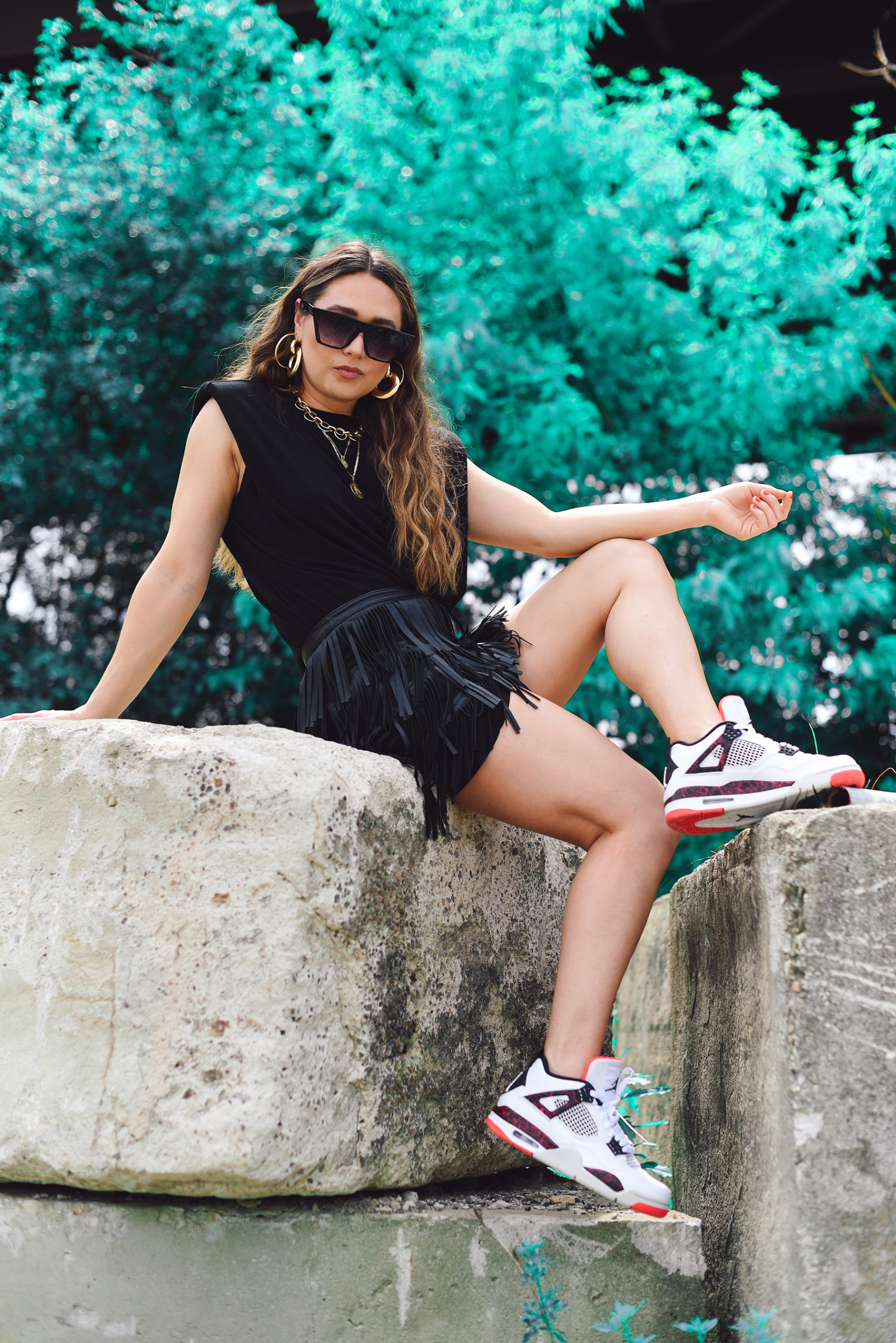 air-jordan-nike-high-fashion-street-style-girl-blogger-outfit-inspo