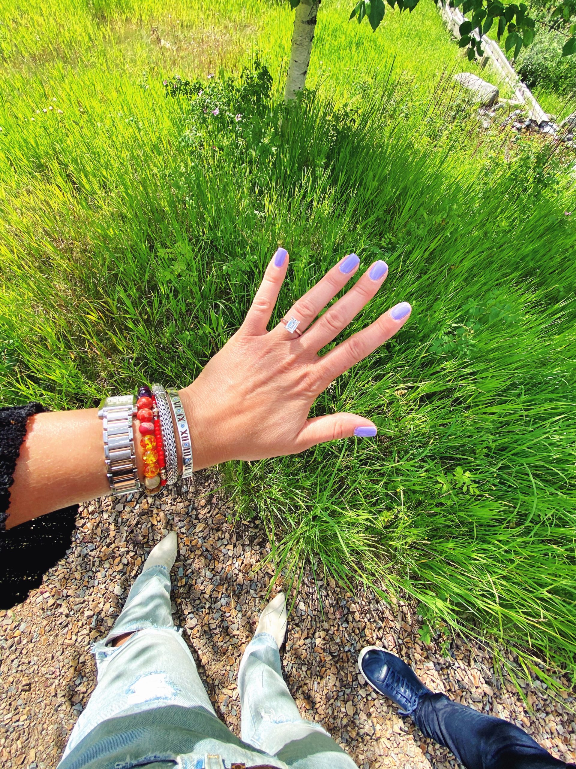 montana-glacier-mountain-avalanche-lake-boy-girl-engagement-nature-beautiful