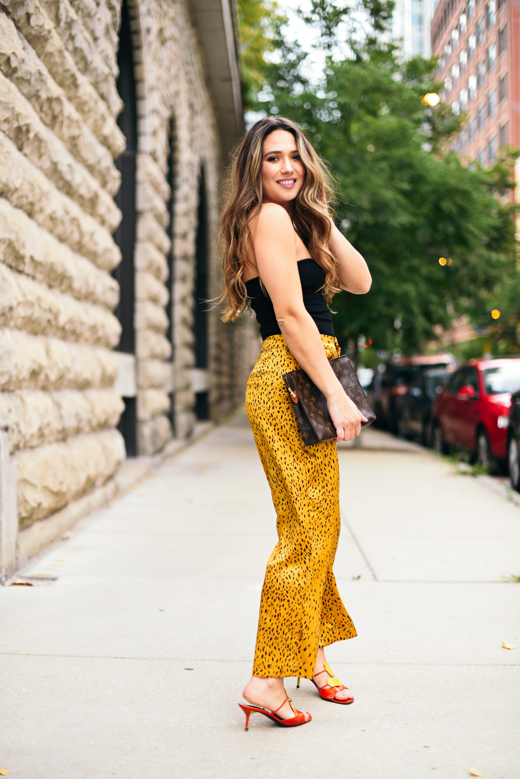 end-of-summer-outfit-silky-cheetah-pants-tube-top-streetstyle-fun-colors-girl-fashion