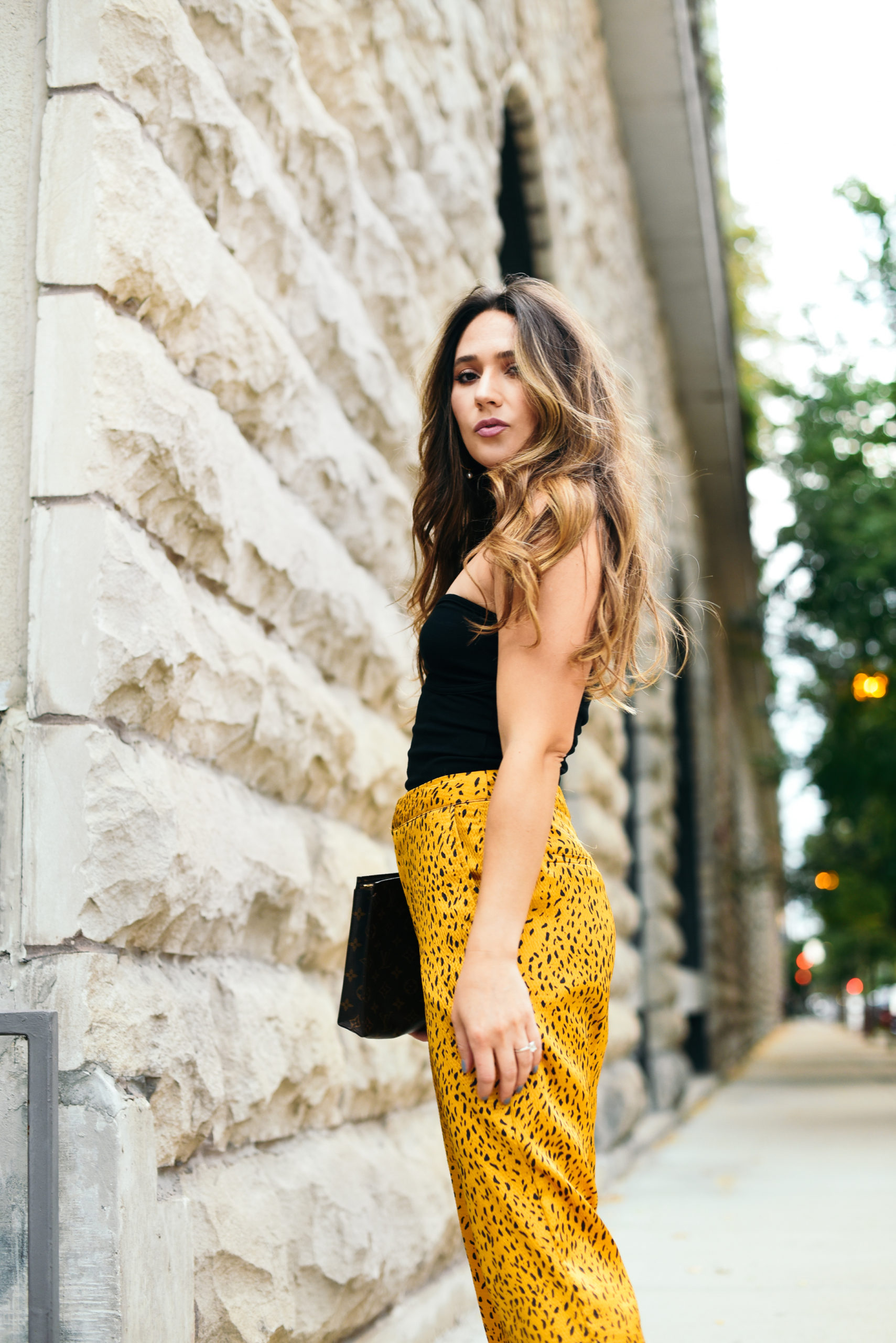 end-of-summer-outfit-silky-cheetah-pants-tube-top-streetstyle-fun-colors-girl-fashion