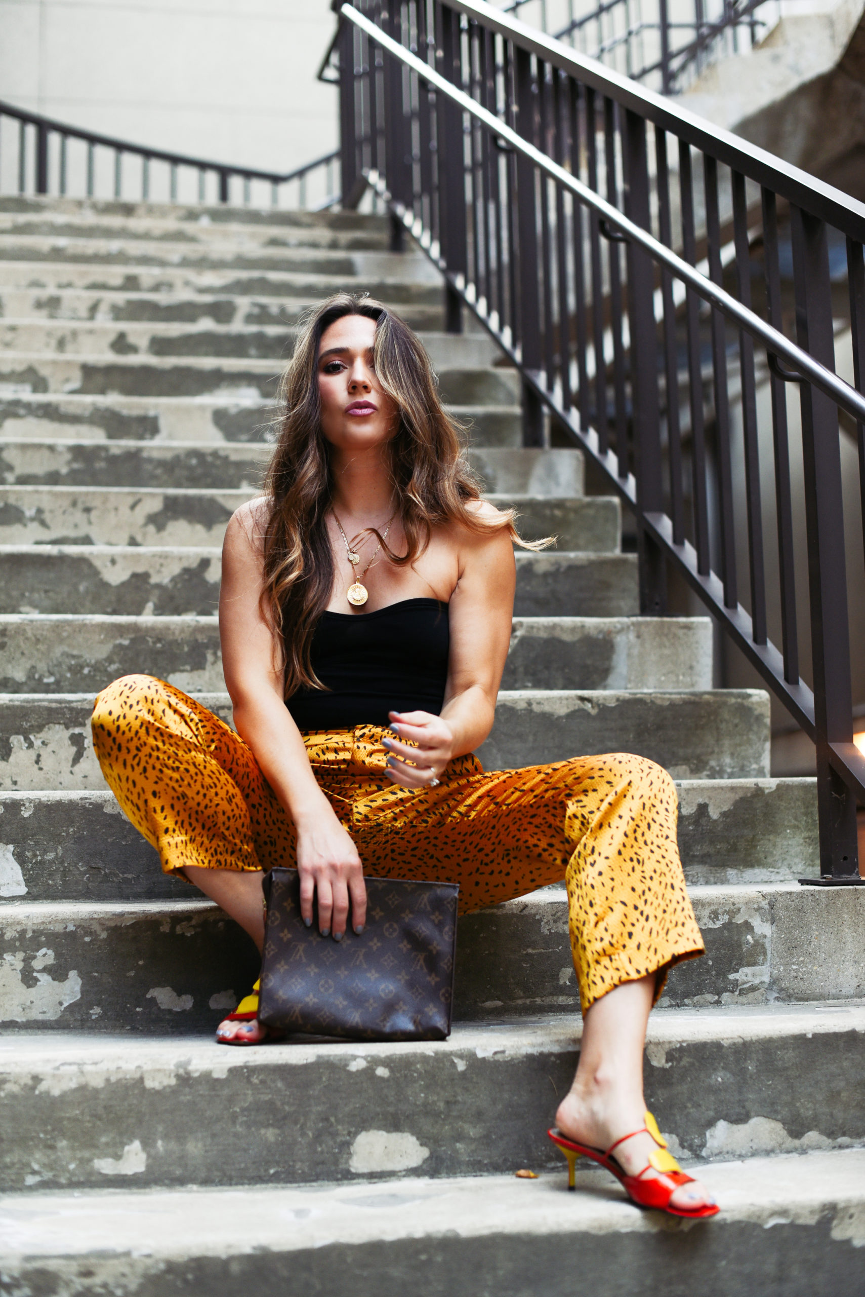 end-of-summer-outfit-silky-cheetah-pants-tube-top-streetstyle-fun-colors-girl-fashion