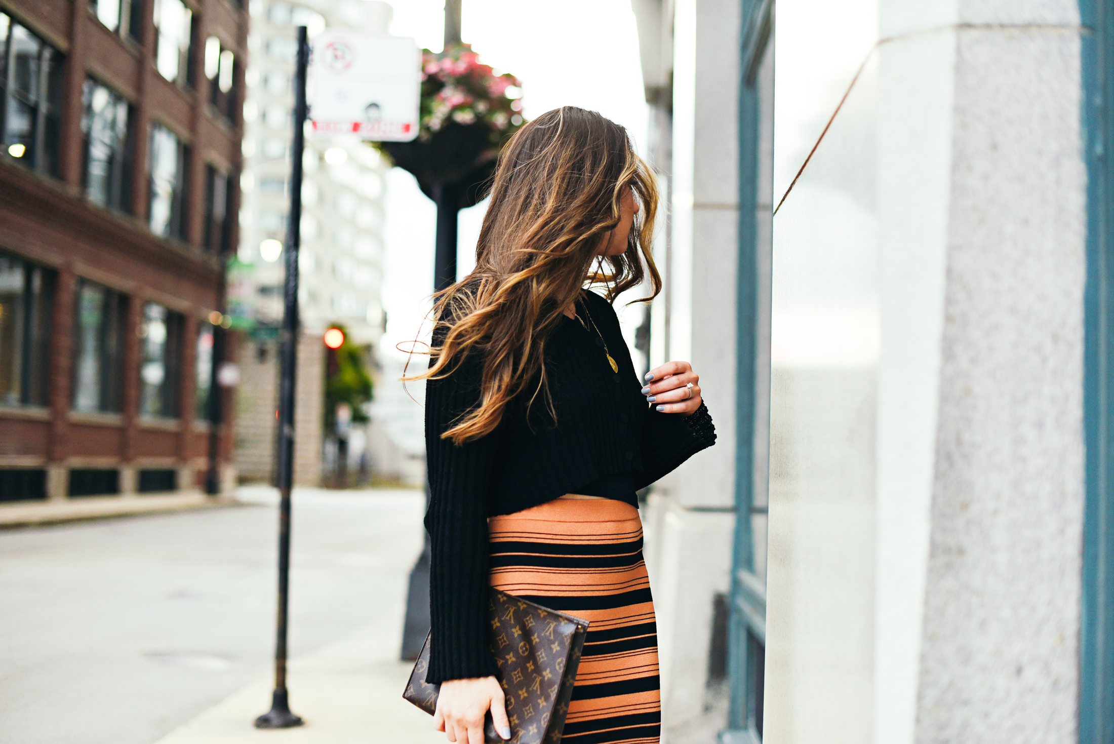 fall-fashion-sweater-knit-skirt-cropped-cardigan-street-style-fashion-inspo-look