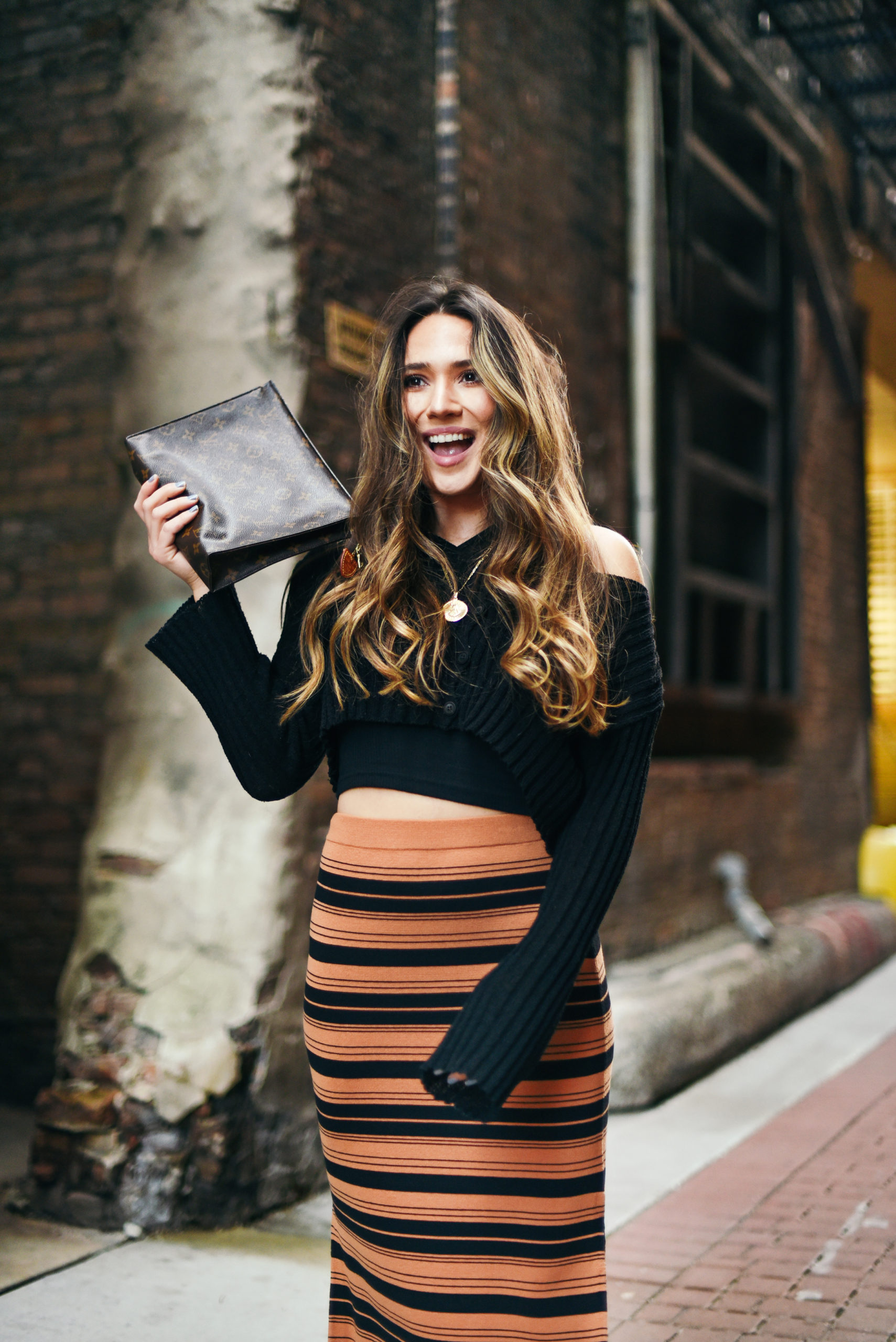 fall-fashion-sweater-knit-skirt-cropped-cardigan-street-style-fashion-inspo-look